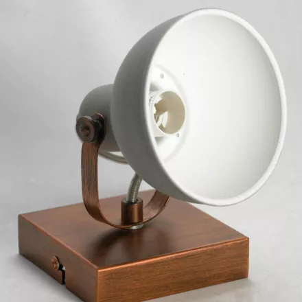Спотовый светильник LSP-9828 от Lussole